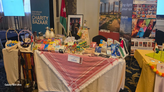 بدعم من "صناعة عمان" حضور مميز للمنتجات الأردنية في فعاليات البازار الخيري الدبلوماسي الدولي ...